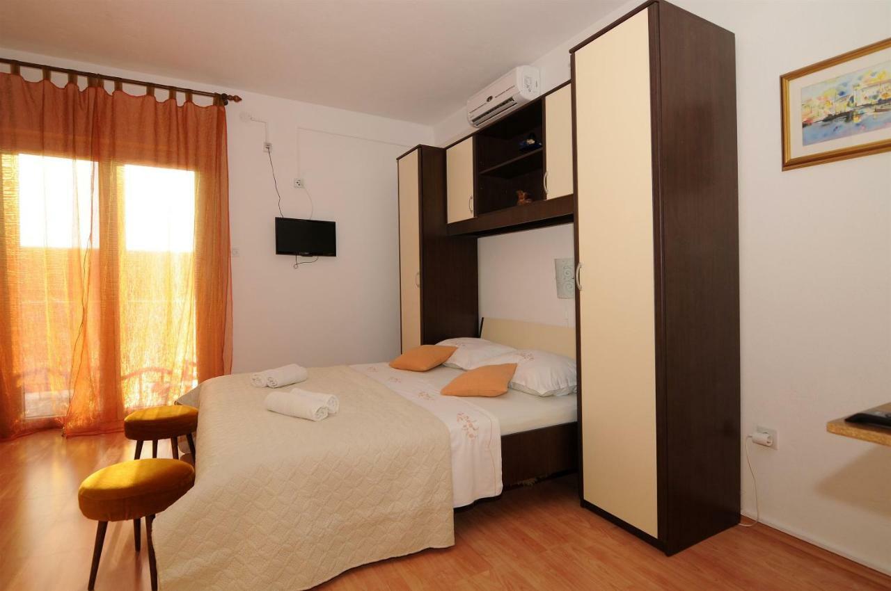 Apartments Katica Makarska Quarto foto